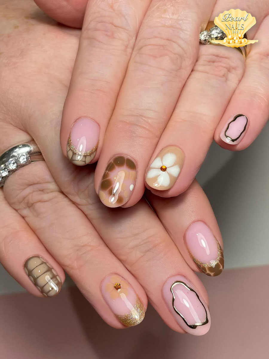 Pearl Nails & Bar 